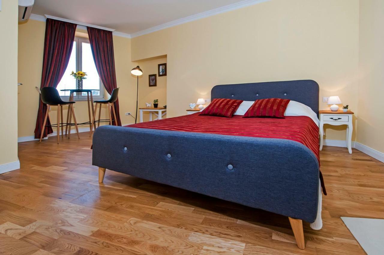Adriatic Royal Sea View Apartment Rovinj Extérieur photo